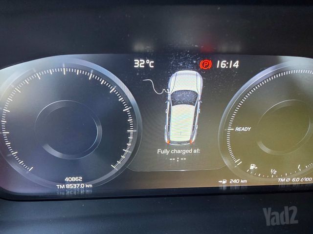 וולוו XC40