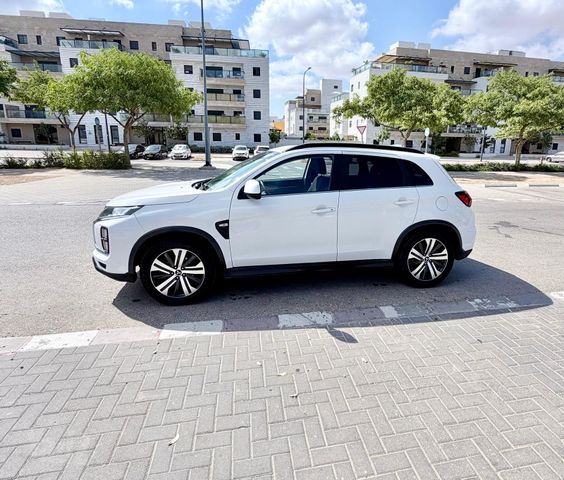 מיצובישי ASX