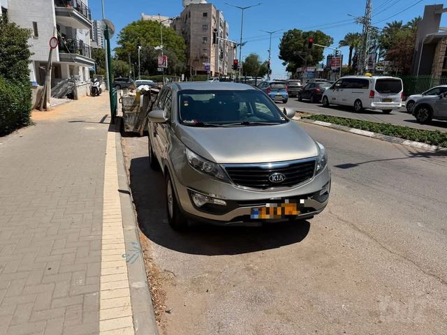 קיה ספורטז'
