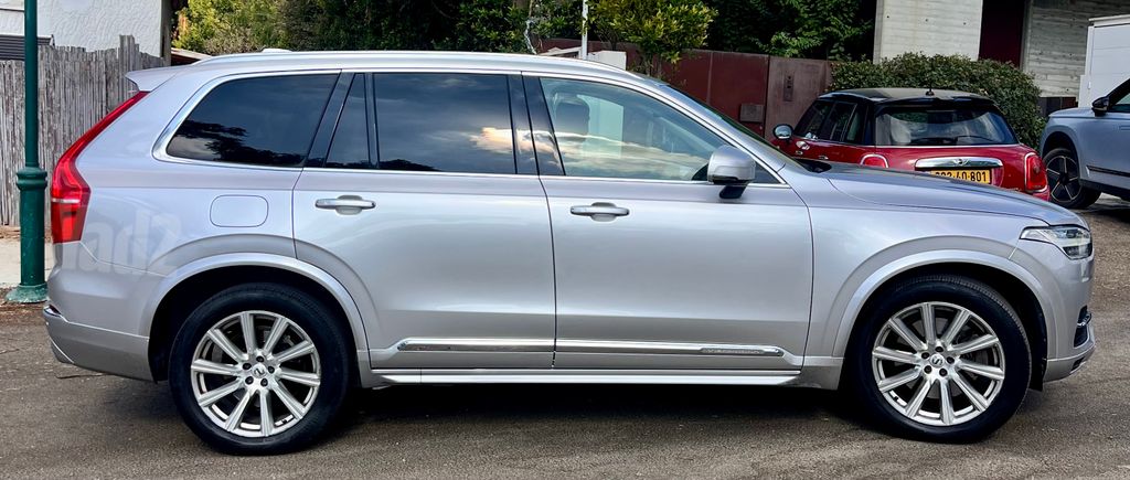 וולוו XC90