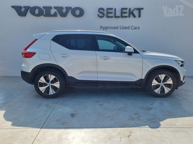 וולוו XC40