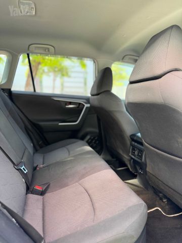 טויוטה RAV4
