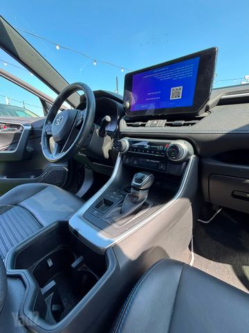 טויוטה RAV4