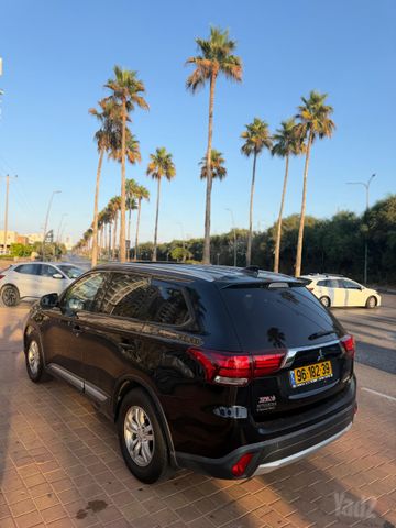מודעת רכב מיצובישי אאוטלנדר