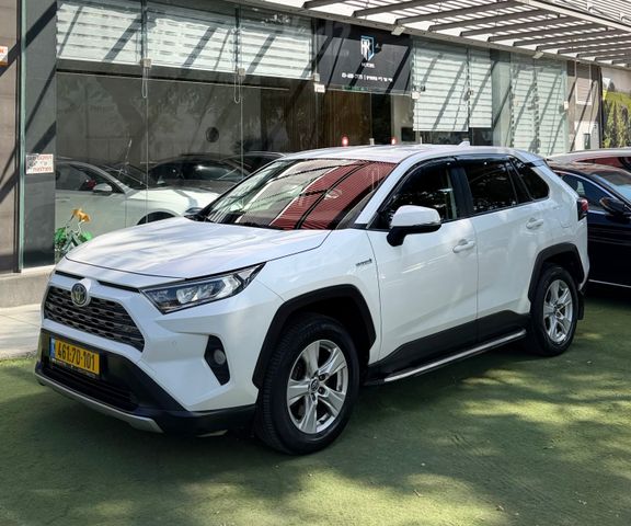מודעת רכב טויוטה RAV4