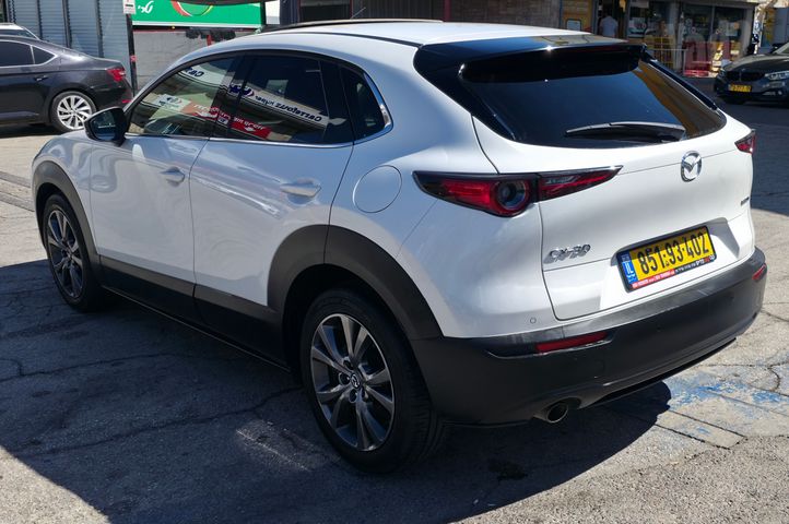 מאזדה CX-30