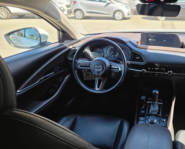 מאזדה CX-30