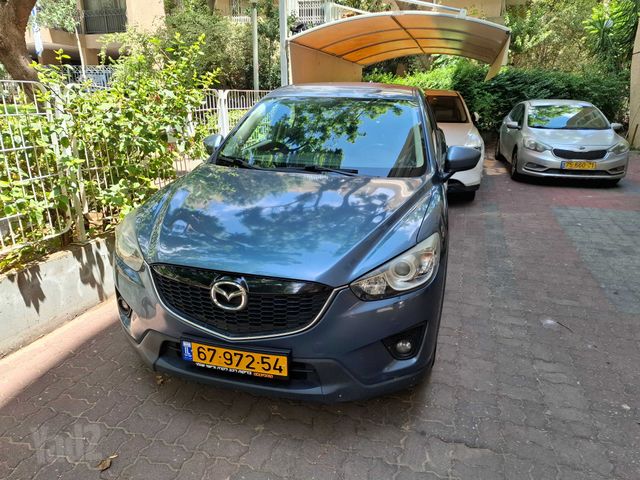 מודעת רכב מאזדה CX-5