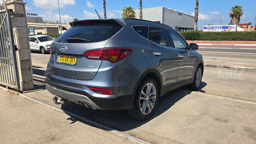 יונדאי סנטה פה