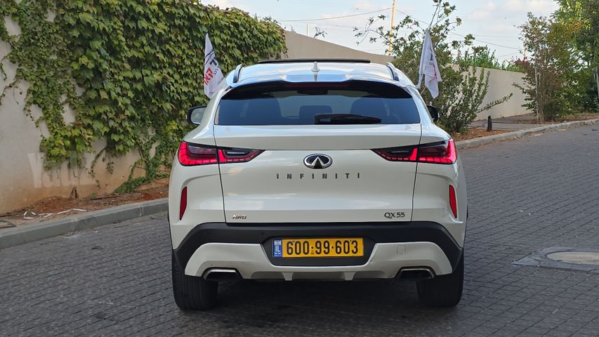 אינפיניטי QX55