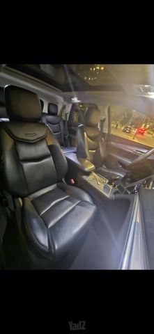 קאדילק XT5