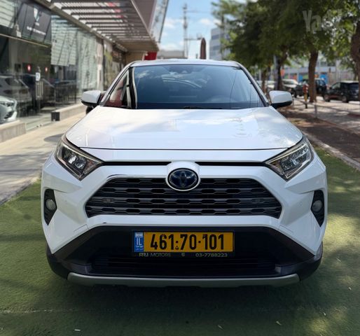 טויוטה RAV4