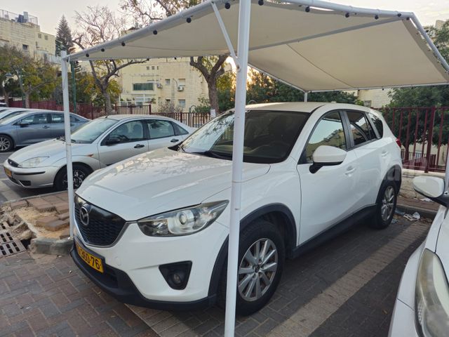 מודעת רכב מאזדה CX-5