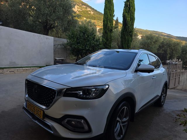 מודעת רכב אם ג'י EHS PHEV