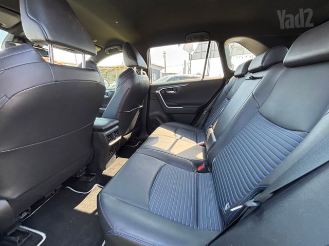 טויוטה RAV4
