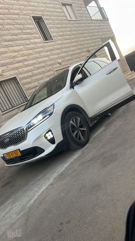 מודעת רכב קיה סורנטו