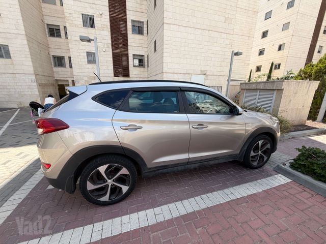 מודעת רכב יונדאי טוסון