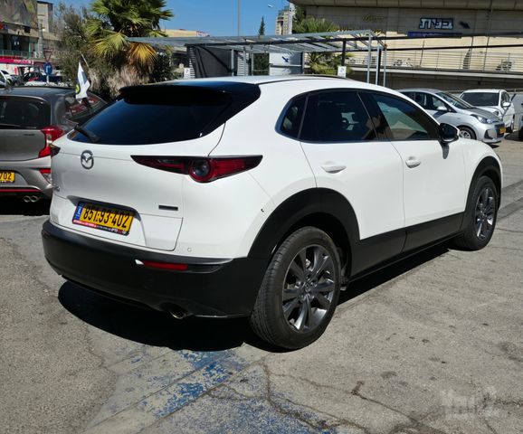 מאזדה CX-30