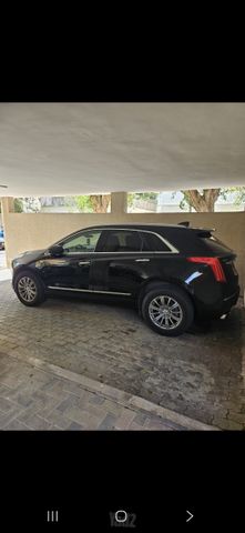 קאדילק XT5