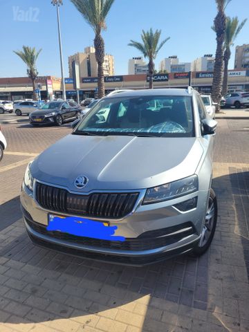 מודעת רכב סקודה קארוק