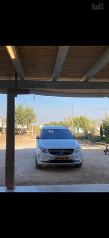 וולוו XC60