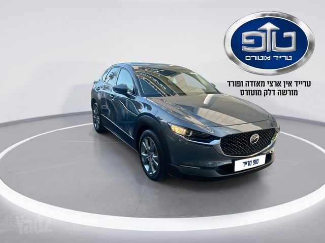 מודעת רכב מאזדה CX-30