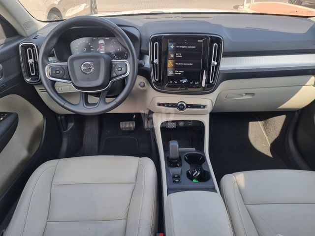 וולוו XC40