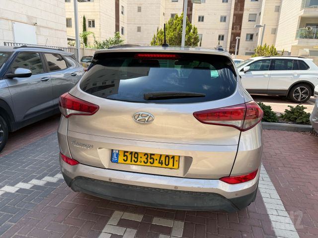 יונדאי טוסון