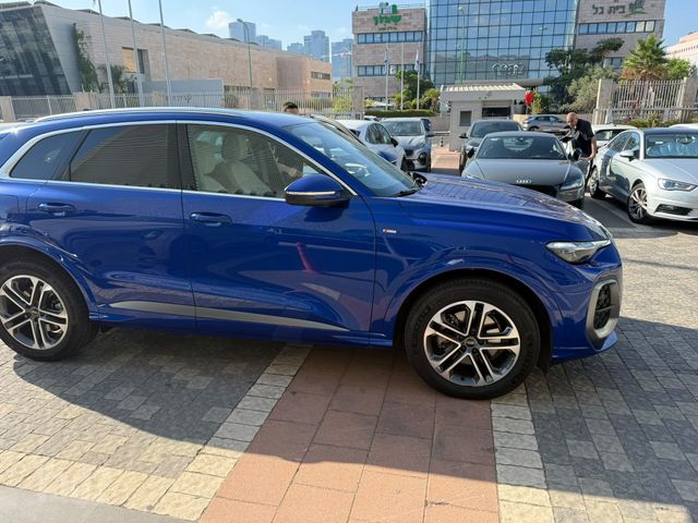 מודעת רכב אאודי Q5