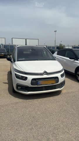 מודעת רכב סיטרואן C4 ספייסטורר