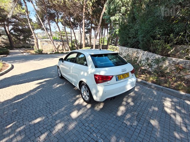 אאודי A1