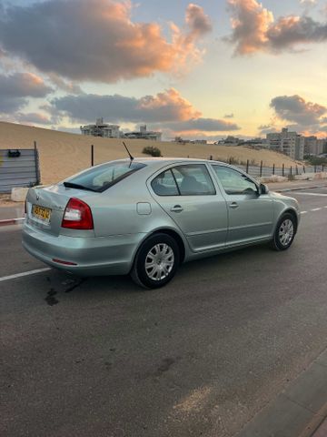 סקודה אוקטביה