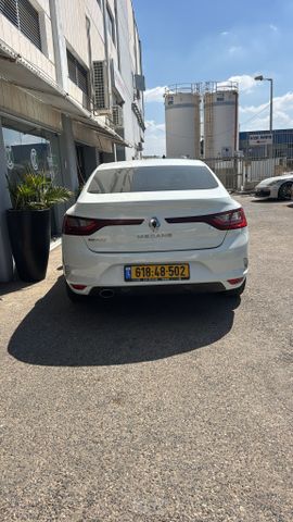 רנו מגאן