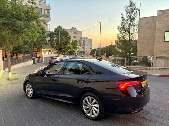 סקודה אוקטביה