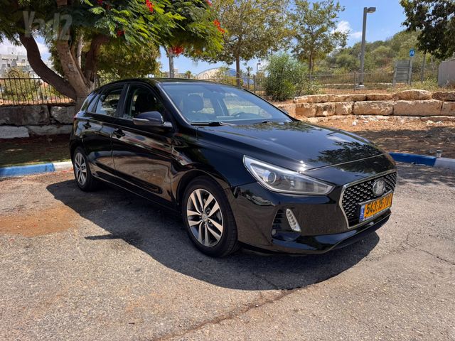 יונדאי i30