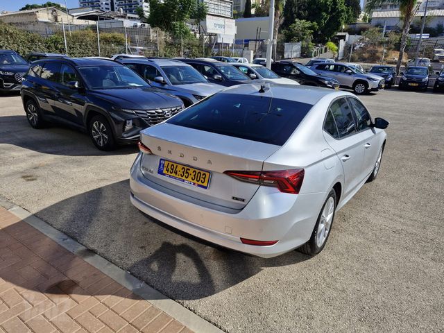 סקודה אוקטביה