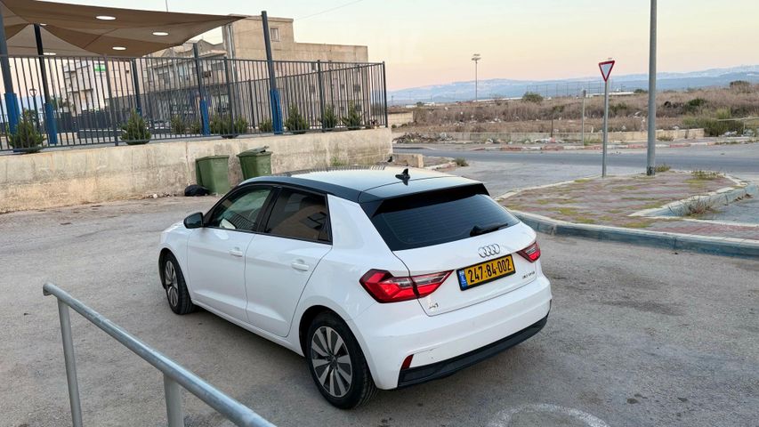 אאודי A1