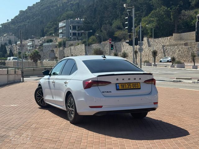 סקודה אוקטביה