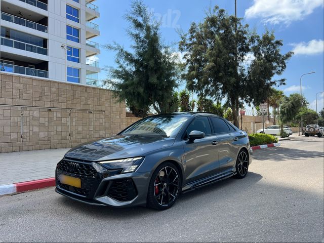 מודעת רכב אאודי RS 3
