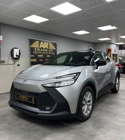מודעת רכב טויוטה C-HR
