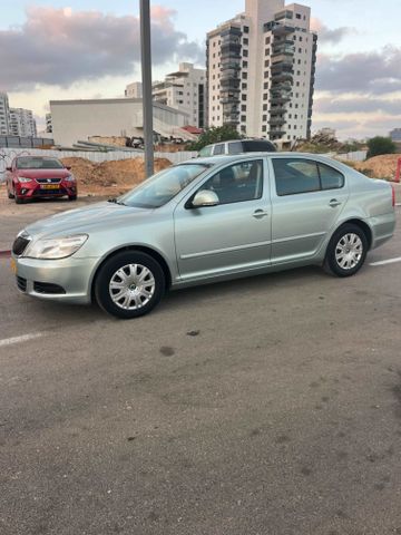 סקודה אוקטביה