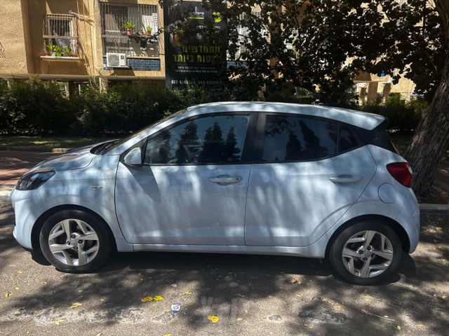 יונדאי i10