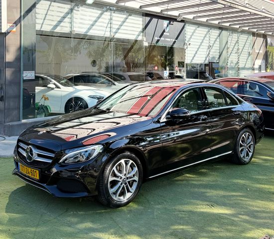 מרצדס-בנץ C-class