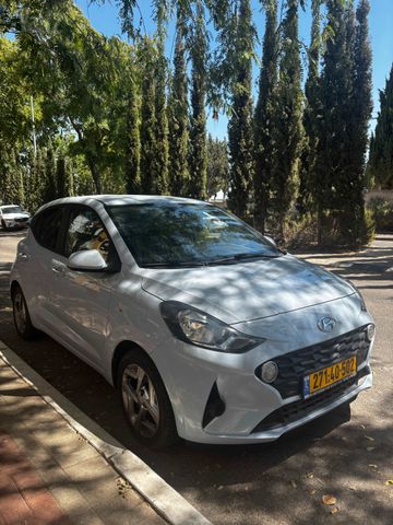 יונדאי i10