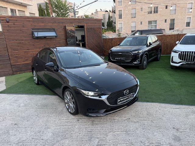 מודעת רכב מאזדה 3