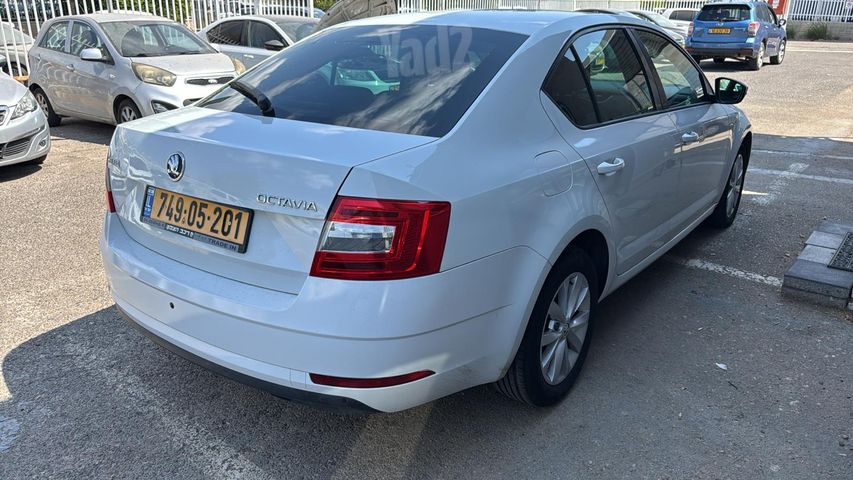 סקודה אוקטביה