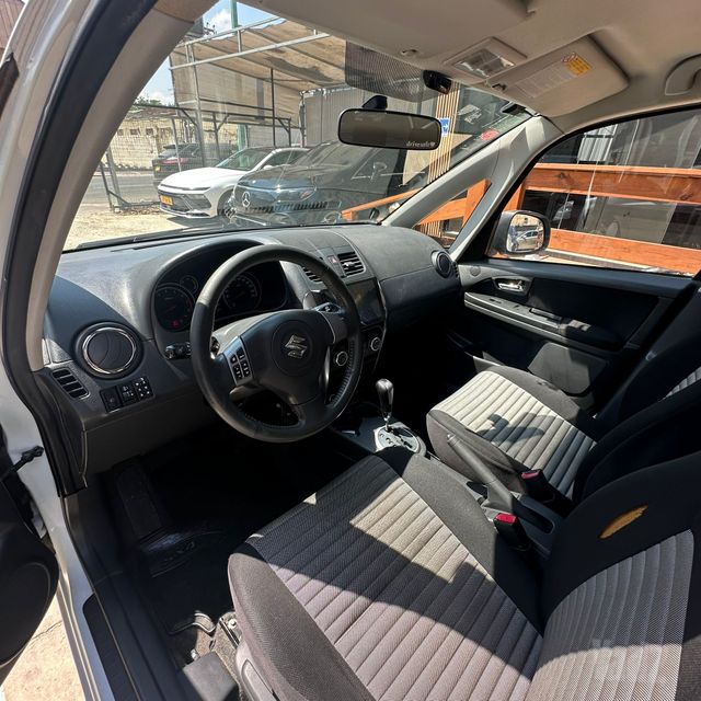 סוזוקי SX4