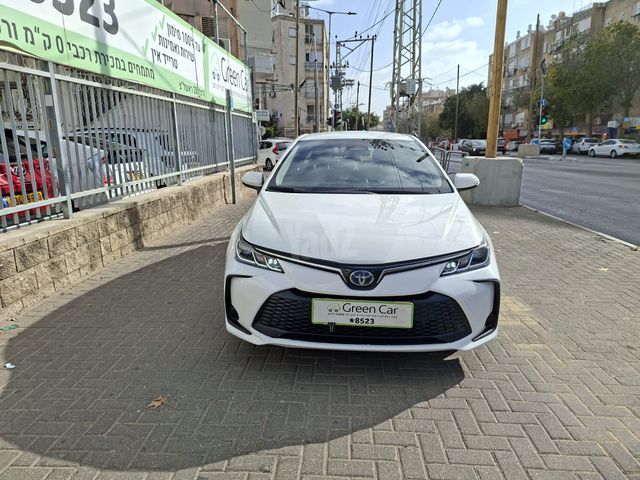מודעת רכב טויוטה קורולה