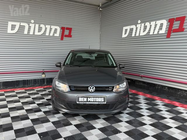 פולקסווגן פולו 