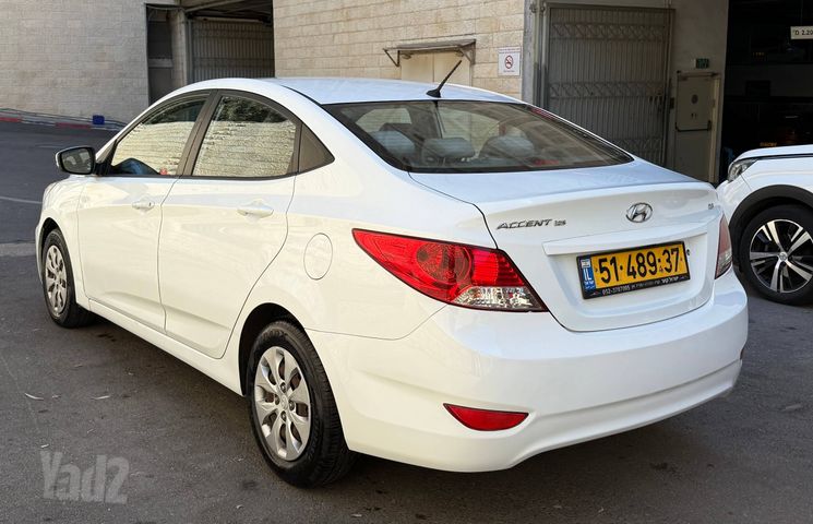 יונדאי אקסנט i25